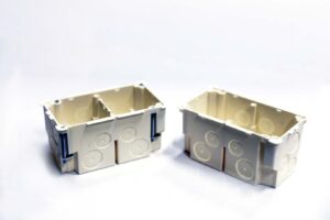 Elektrobuchse (weiss)